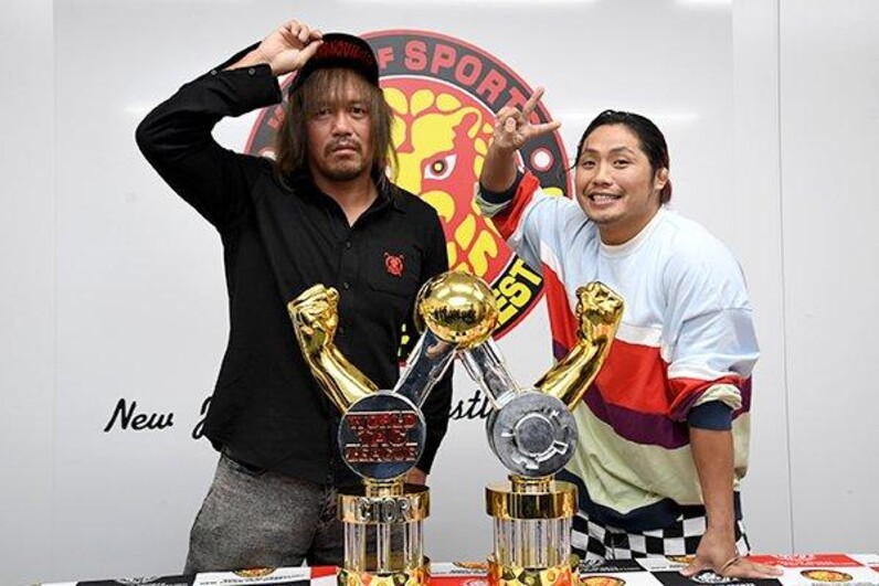 ワールドタッグリーグ2024優勝　内藤哲也&高橋ヒロム直筆サイン入フォトフレーム 新日本プロレス フォトフレーム 2024.12.8 WORLD TAG LEAGUE