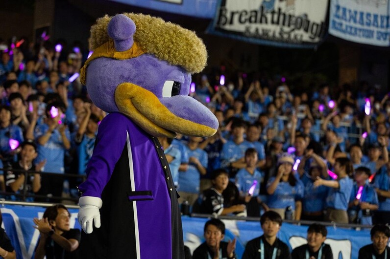 平日ナイターに異例の動員！ 川崎フロンターレ「ワルナイト