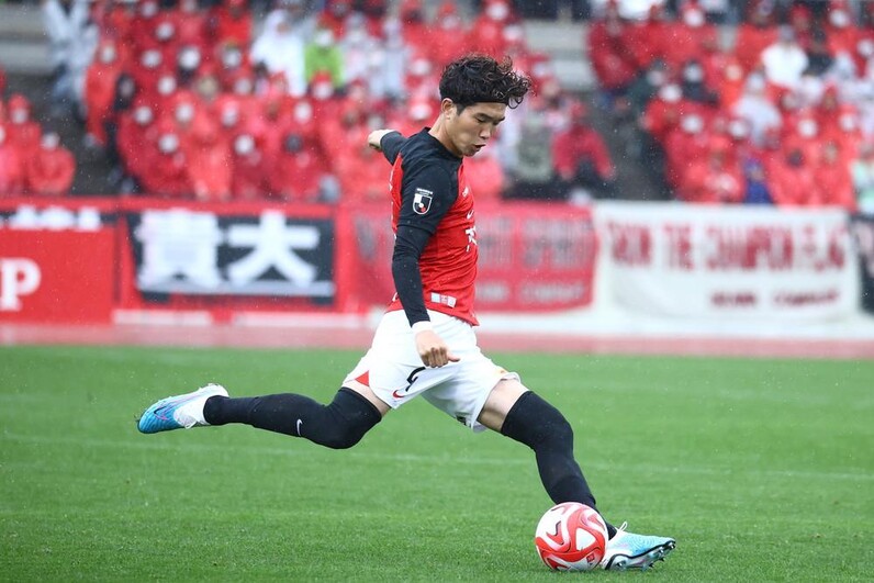 浦和レッズ】たとえ試合に出られなくても…淡々と準備する岩波