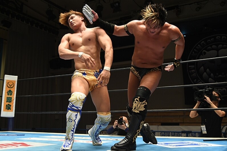 新日本プロレス】EVILがダークネス殺法で後藤を粉砕！【7.1大会