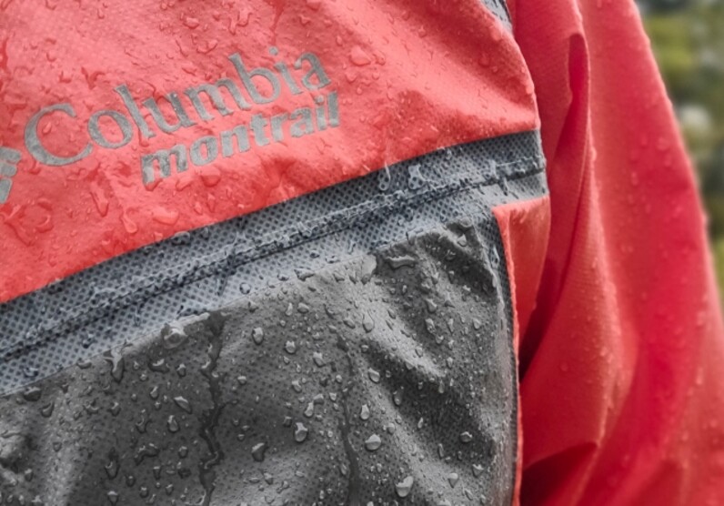 レインジャケット レビュー】Columbia Montrail「Outdry EX