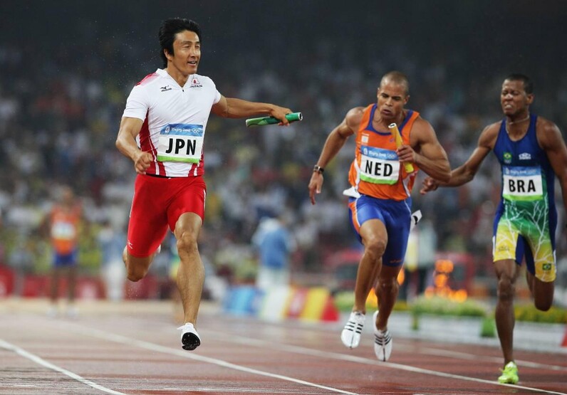 【稀少】サイン 陸上 朝原宣治 朝原宣治さんが走りに込める思い「おっさんたちを刺激にして」18