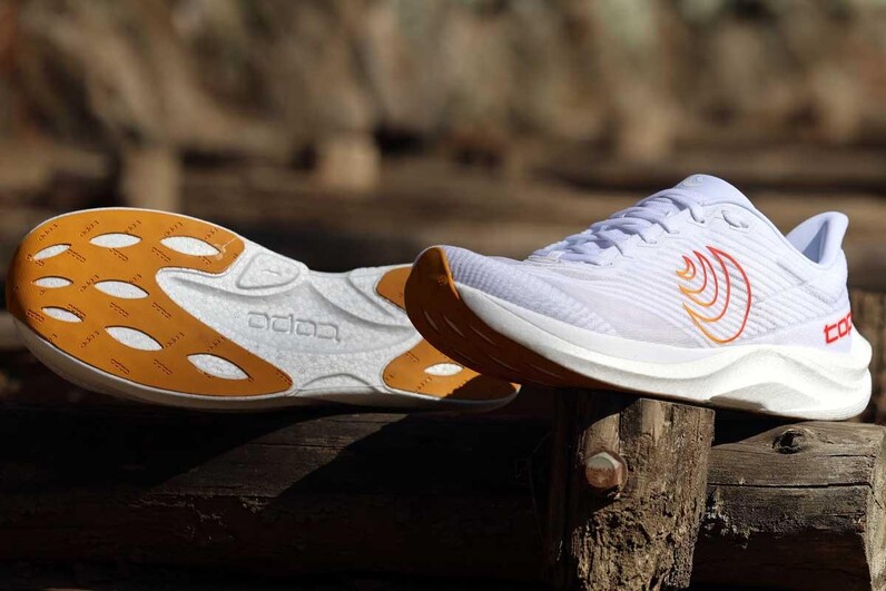 ロードランニングシューズレビュー】Topo Athletic®︎「CYCLONE