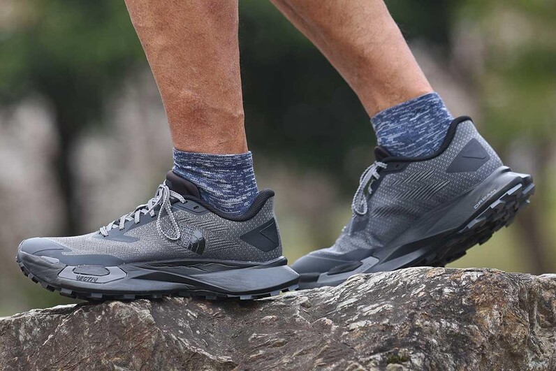 【THE NORTH FACE】M VECTIV ENDURIS スニーカー ★人気商品★ トレイルランニングシューズレビュー】THE NORTH FACE ｢Summit