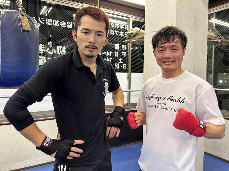 ボクシング ブロンズ像 ジムに！ボクサー宅に！専修大学