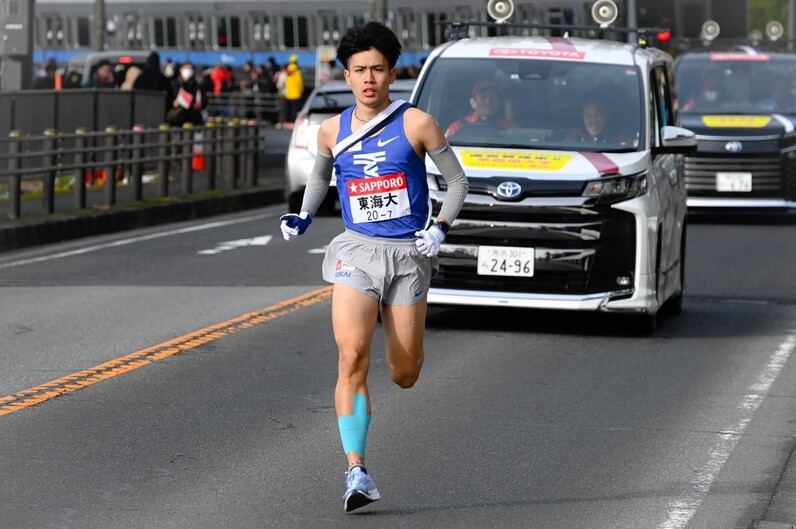 東海大陸上競技部駅伝チームが箱根駅伝で復路９位、総合11位でゴール - スポーツナビ