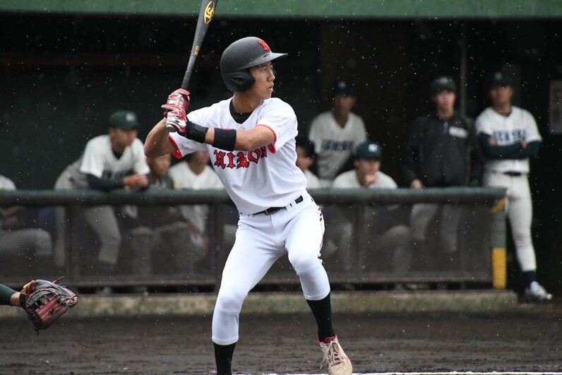 大学準硬式野球】MAX135㌔ サブマリン 日大足立 6回2安打で今季3勝目 - スポーツナビ