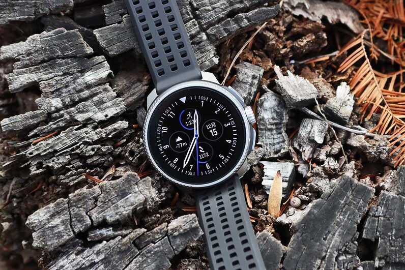 GPSウォッチレビュー】SUUNTO ｢SUUNTO RACE TITANIUM(スント