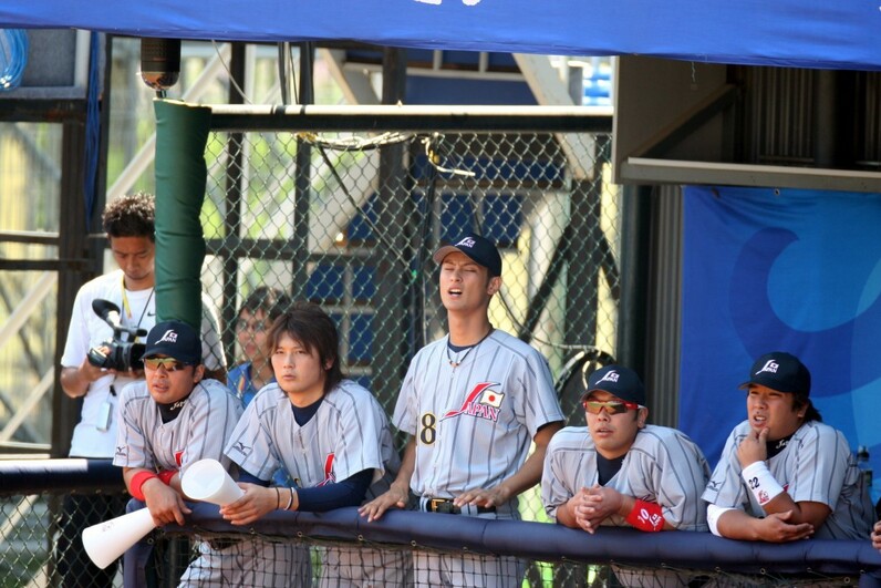 里崎が提言「勝つために使わない覚悟」 星野ジャパン同窓会