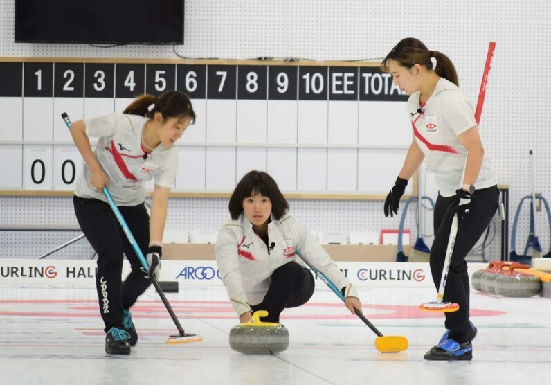 カーリング女子、世界ジュニア優勝メンバーの若手有望選手が軽井沢から