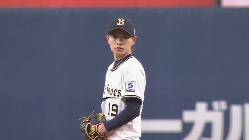 オリックスバファローズ 山岡泰輔 - 野球