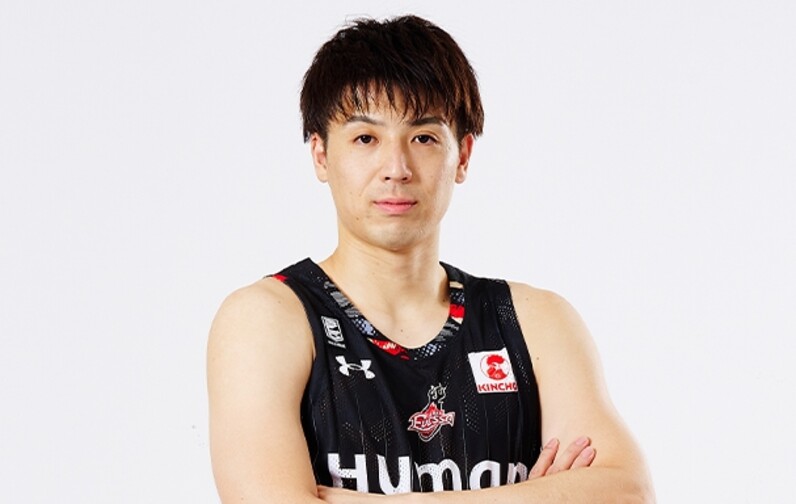 大阪エヴェッサ橋本拓哉選手試合着用　サイン入ユニフォーム上下 14 橋本拓哉 絶頂期を目前に見舞われた二度の悲劇 艱難辛苦を