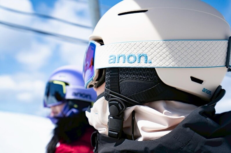 SKI 25-26モデル最新情報】 上達のカギはゴーグル＆ヘルメット選びに