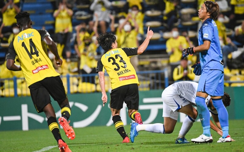 【ゴン太さん専用】サイン入りチェキ　柏レイソル　No.32関根　ラッフルくじA賞 ゴン太さん専用】サイン入りチェキ 柏レイソル No.32関根