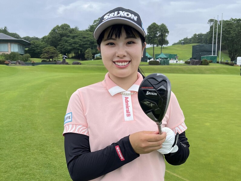 アースモンダミンカップ大会記念キャップ 尾関彩美悠プロ 直筆サイン入り HATTRICK（ハットトリック）-選手の想いをファンへ届ける公式