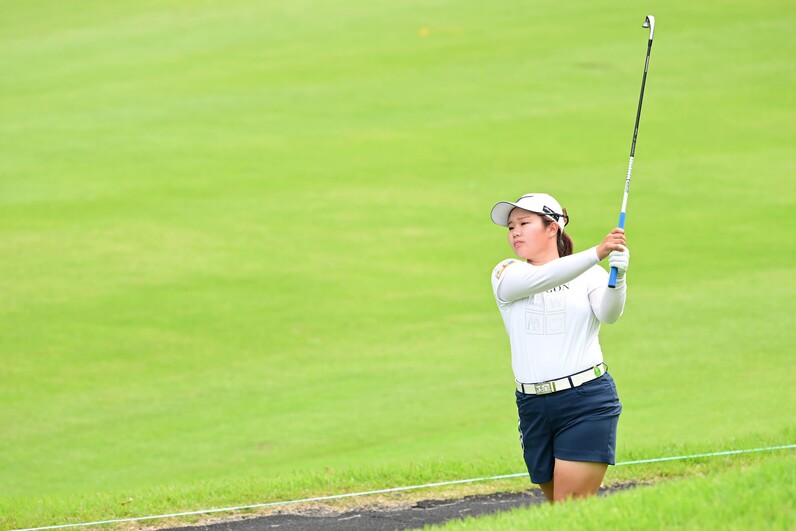宮田成華が今季初の首位発進 - スポーツナビ