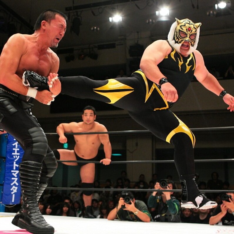 初代タイガーマスク　佐山聡　プロレス　格闘技 佐山聡 - Wikipedia