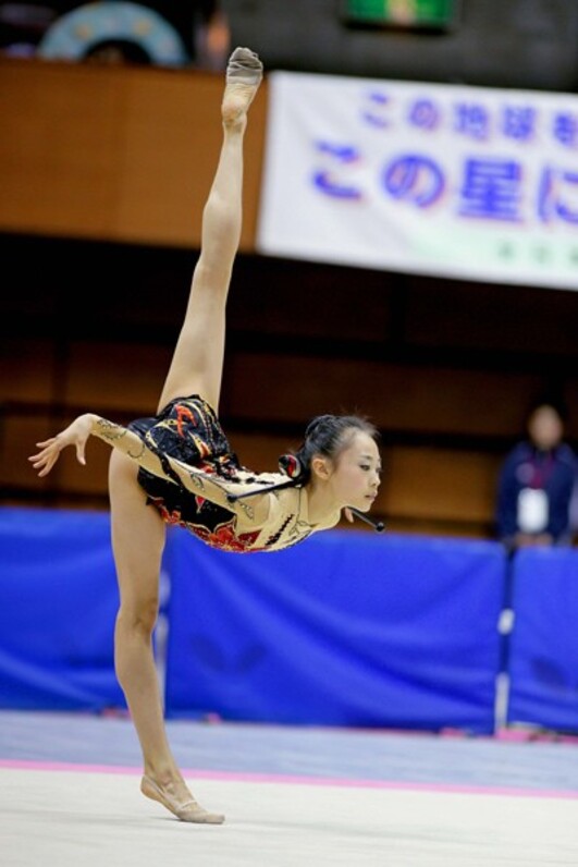 新体操　横地愛 
