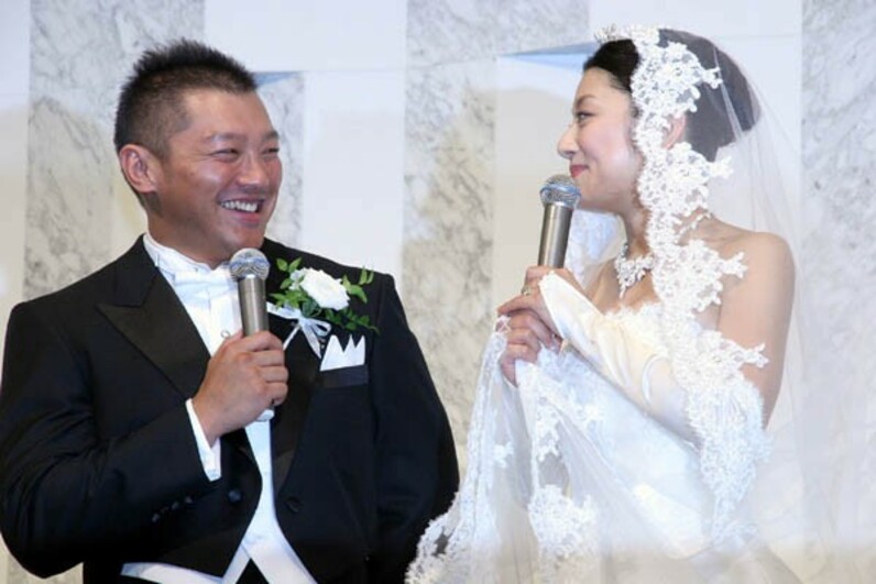 坂田亘と小池栄子が結婚式 ＨＧに第１子誕生でハッスルにダブルの幸せ