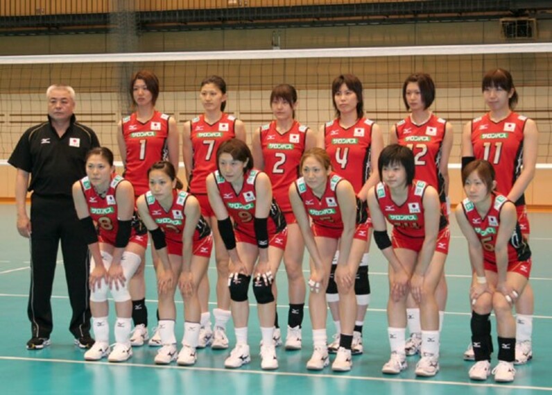 栗原ら五輪予選代表12人が決定 大山は外れる＝バレー全日本